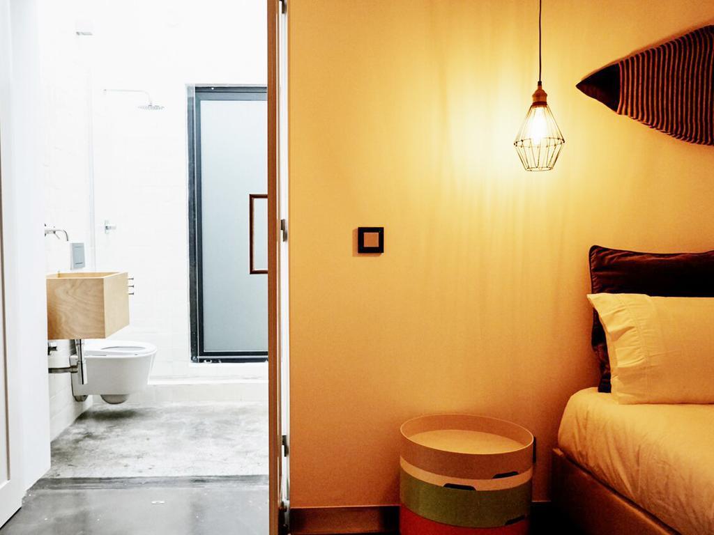 Bonvalot Guest House Paço de Arcos Habitación foto